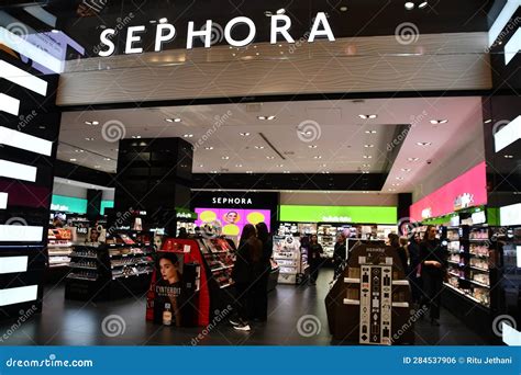 sephora mall of qatar.